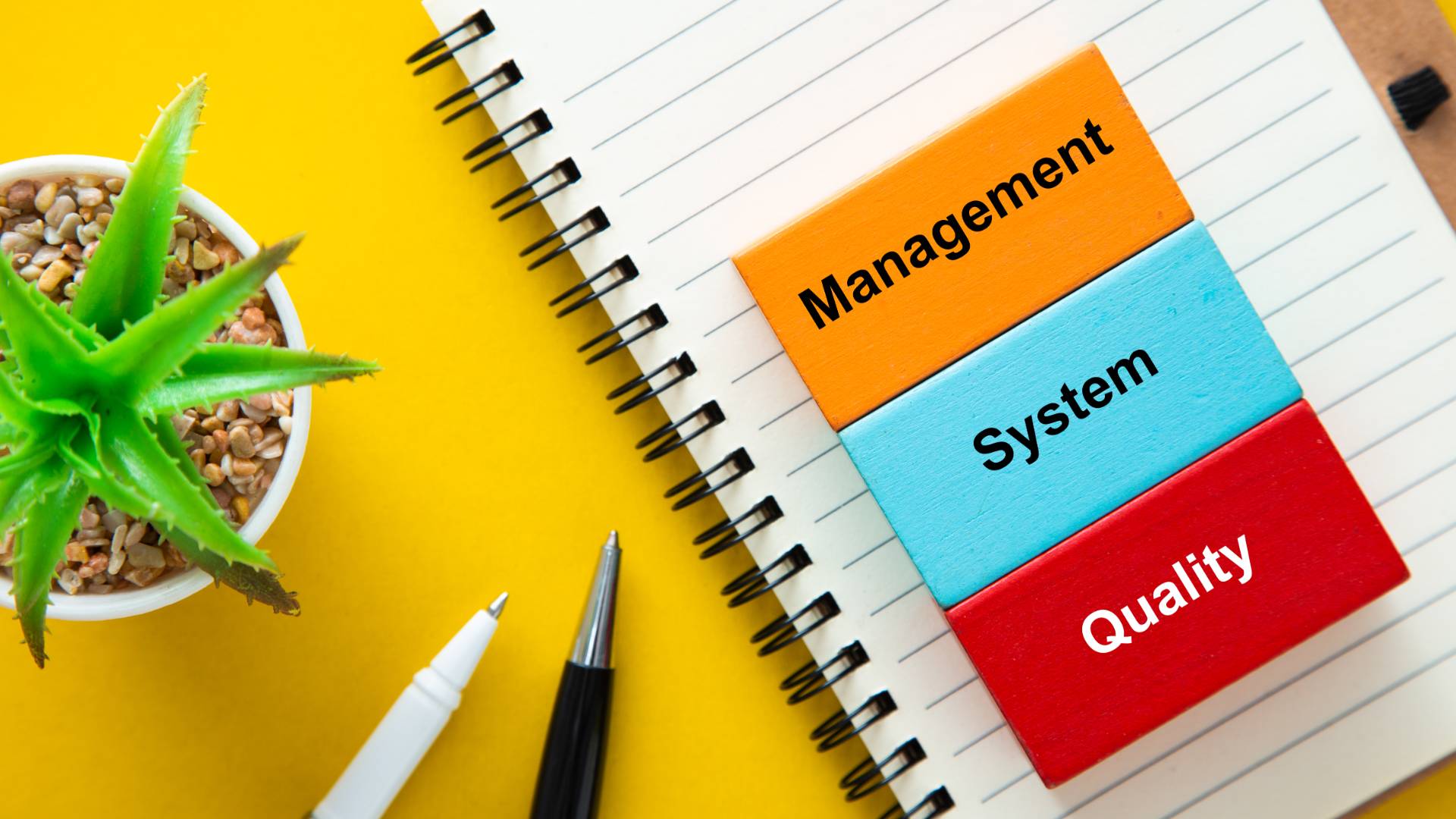 Gestión de calidad en call center: más allá de escuchar llamadas.