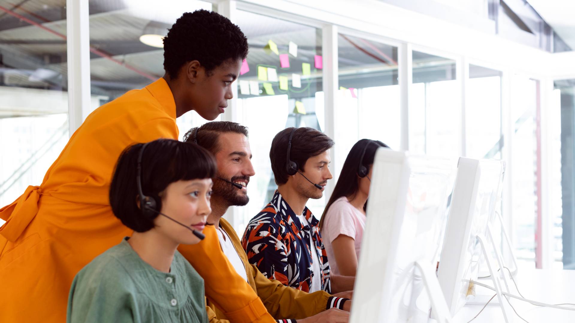 Capacitación continua: el arma secreta de los call centers de alto rendimiento